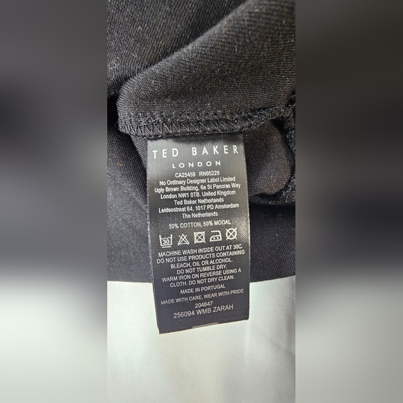 Ted Baker Zerah "Cheers" Embellished Graphic Sweatshirt Black Size L - Picture 13 of 14